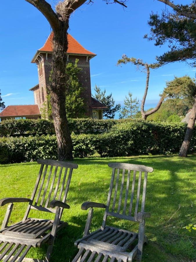 Hotel De La Terrasse ヴァランジュヴィル・シュル・メール エクステリア 写真